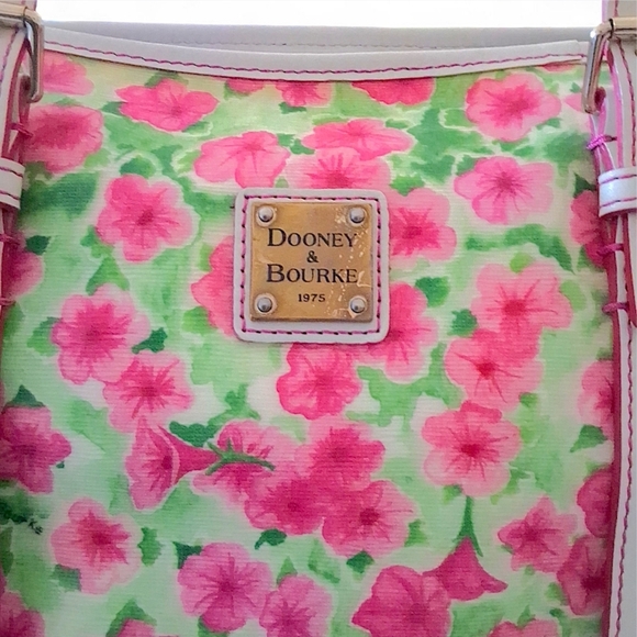 Dooney & Bourke Petunia Floral Coated Canvas Tote Shopper - Picture 2 of 16